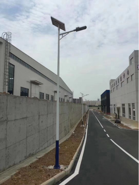 農村太陽能路燈